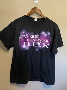 New Kids On The Block NKOTB 2011 Band Tour Tee Men Women L
